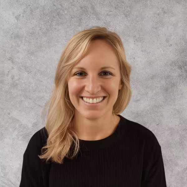 Leah Reinbold